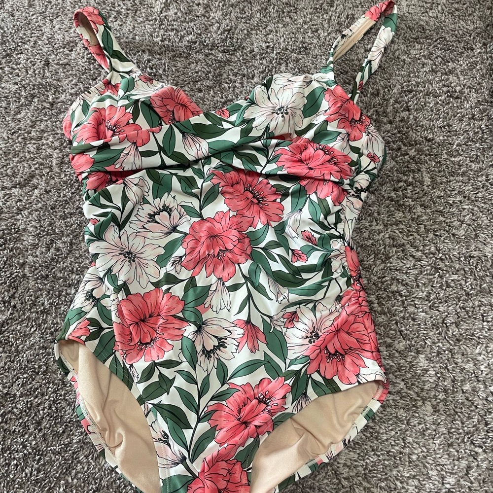 Floral Print Women's Swimsuit